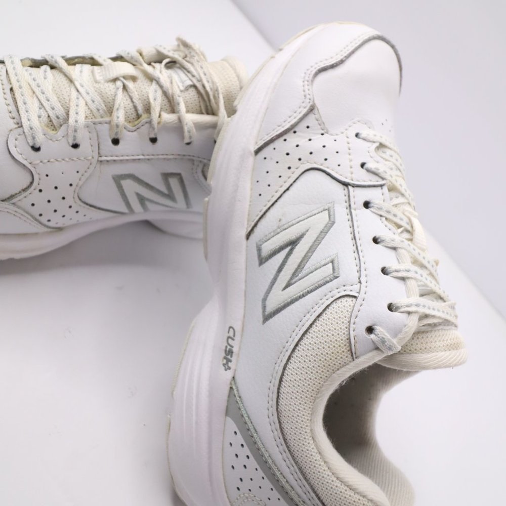 White New Balance Women's 411 V1 Training Shoe  size 6.5 - Picture 5 of 9